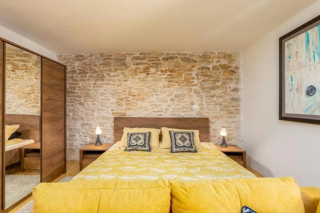 Casa Di Pietra Matelici Villa Divsici Croatia