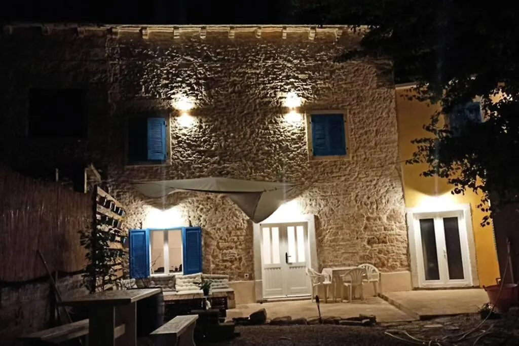 Casa Di Pietra Matelici Villa Divsici