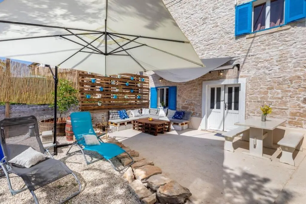 Casa Di Pietra Matelici Villa Divsici